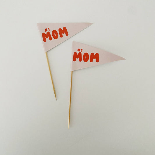 #1 MOM flag